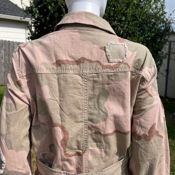 NWT Anthro Distressed Camouflage Boho Utility Military Denim Jacket - Picture 8 of 15